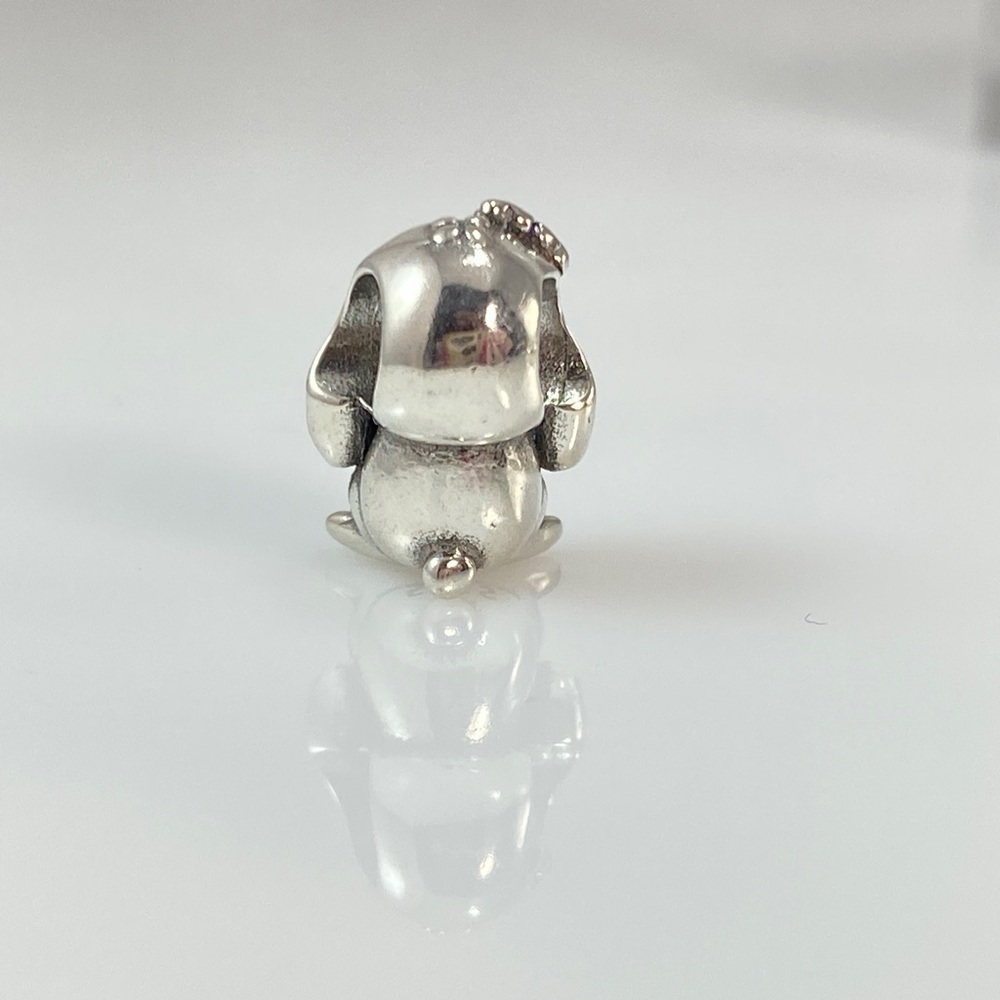Lop-eared Rabbit with Cubic Zirconia Heart - Picture 10 of 15